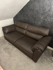 Wyvern Dark Brown 3 Seater Leather Sofa Great Condition 1 Mark On Last picture 