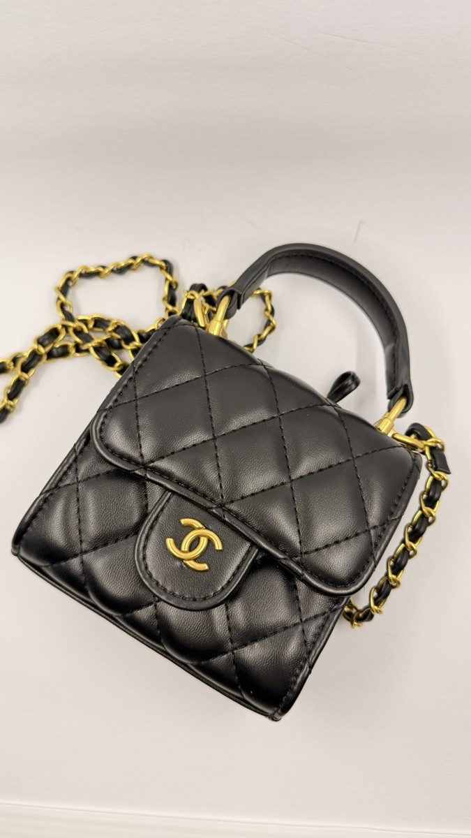 CHANEL MAKEUP ブラック ミニショルダーバッグ CHANEL Beauty / Makeup line mini top bag – Gift With Purchase (GWP