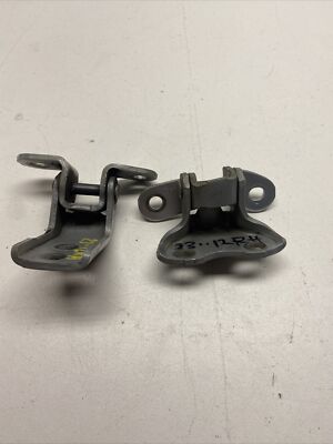 Aftermarket Left Hood Hinge For 2010-2015 Toyota Prius – TO1236168 / 5342047070