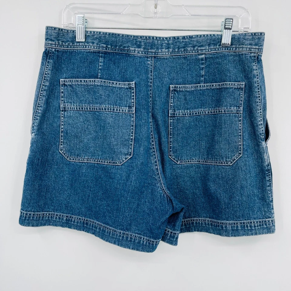 Lord & Taylor Women's High Rise Utility Denim Jean Shorts Size 8 90s Y2K - Image 2 of 4