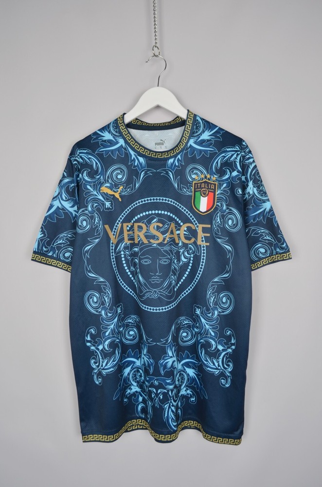 Special Edition Italy x Versace Sponsor Puma Soccer Jersey Size L P2P 21'6