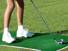 Backyard Golf Mat 29 in x 60 in Pro Residential Practice Golf Mat With Foam Pad