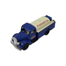 LLedo Chevron 1937 Six Wheel Refined Oil Truck Supreme Blue Chevron Gasoline
