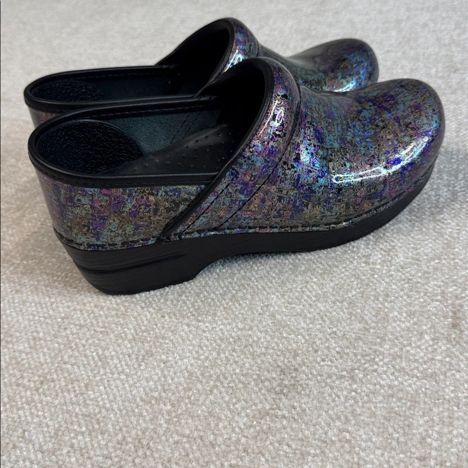 Zuecos para mulas multicolores entintados Dansko talla 36 - 5,5-6 EE. UU. Foto 3 de 4