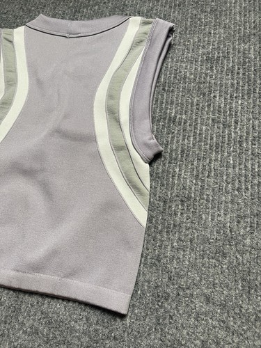 Free People FP Movement XS/S Free Kick Crop Henley Canotta Muscolare Lavanda NUOVO - Foto 9 di 11