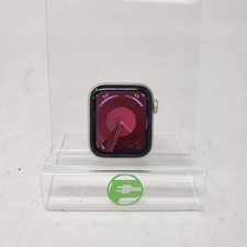 GPS Only Apple Watch SE 3 40MM Starlight Aluminum MEH34LW/A