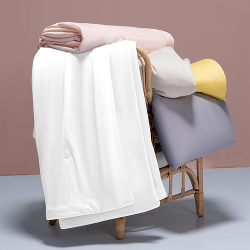 Cooling Blankets for Hot Sleepers - Cool like Ice Cream Lightweight Blanket for