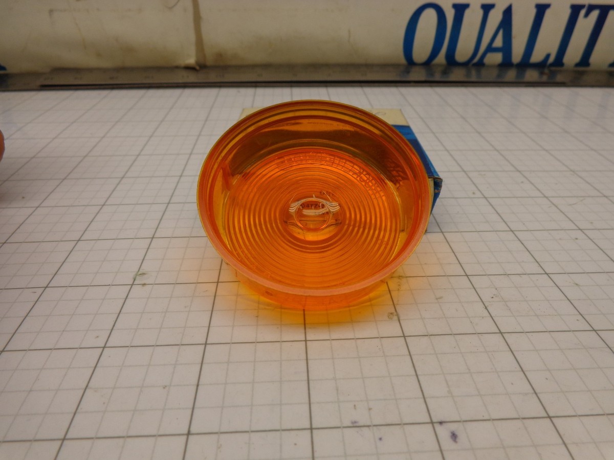 Ford OEM NOS D4TZ-15464-A Marker Lamp Lens Amber | eBay Ford OEM NOS D4TZ-15464-A Marker Lamp Lens Amber | eBay