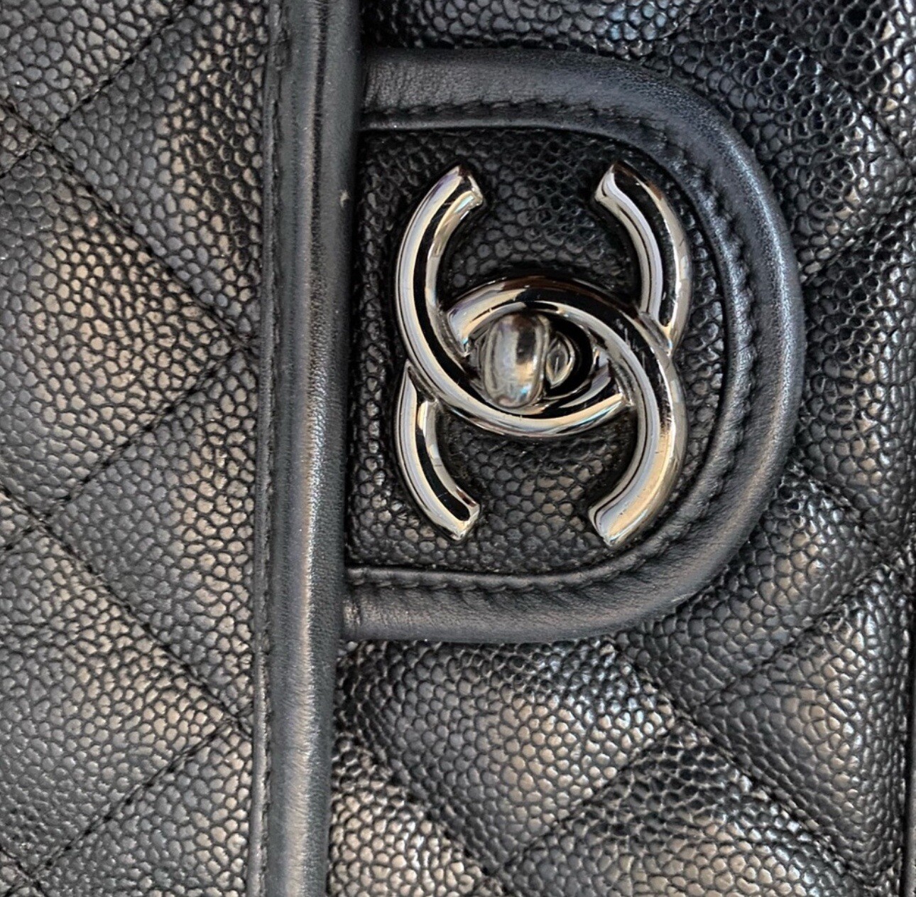 Chanel Purses - image 9