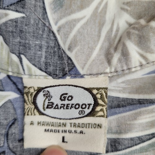 Go Barefoot Hawaiian Shirt Mens L Blue Tropical Short Sleeve Made in USA - Picture 3 of 7