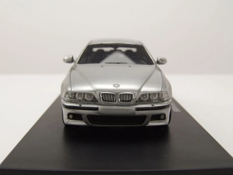 BMW M5 E39 ARGENTO 2002 ARGENTO NEO 49583 1:43 RESINA 5 SERIE 5ER - Immagine 4 di 4