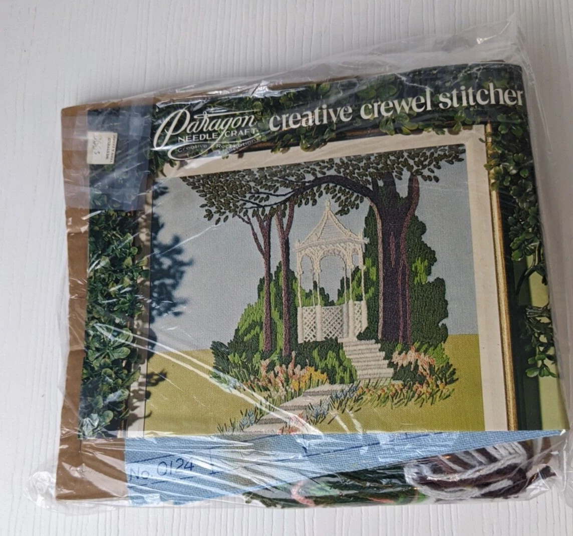 Kit De Couture Paragon Needlecraft 0603 – Courtepointes Veres, 16x20, 1981