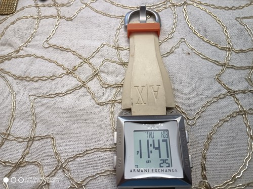 RARE ARMANI EXCHANGE AX1011 MEN DIGITAL WATCH NEW BATTERY RUNS - Picture 4 of 4