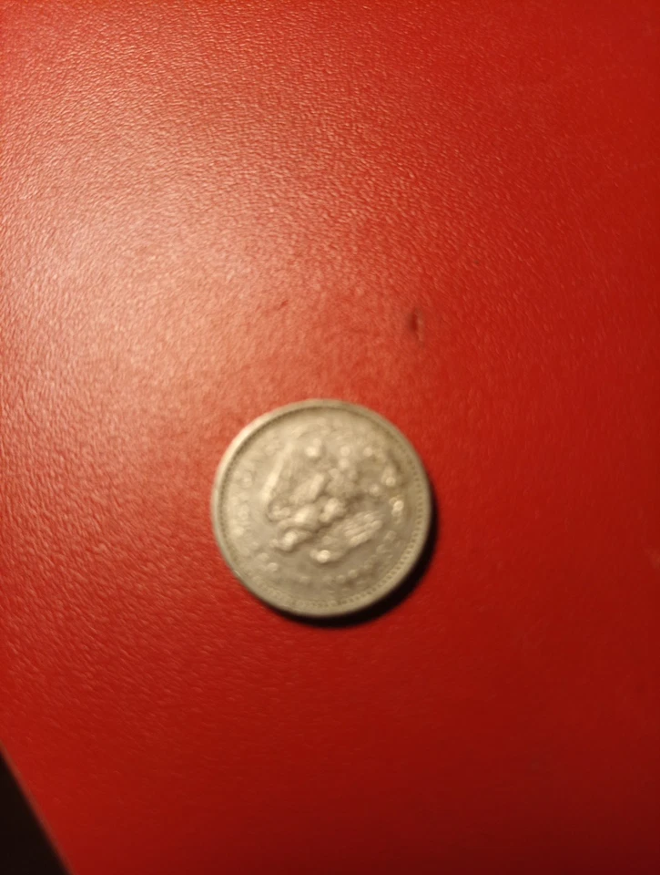 Moneda de 5 centavos de plata con fecha clave 1914 - Baja acuñación XF/AU Era República 1914 Foto 2 de 2