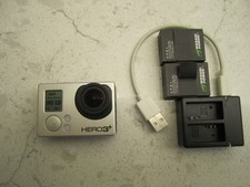 GoPro Hero 3 Plus Silver Edition With 3 Batte...