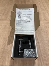 Paire de vannes de radiateur coudées en métal chromé - Salle de bain facile - Neuf dans sa boîte