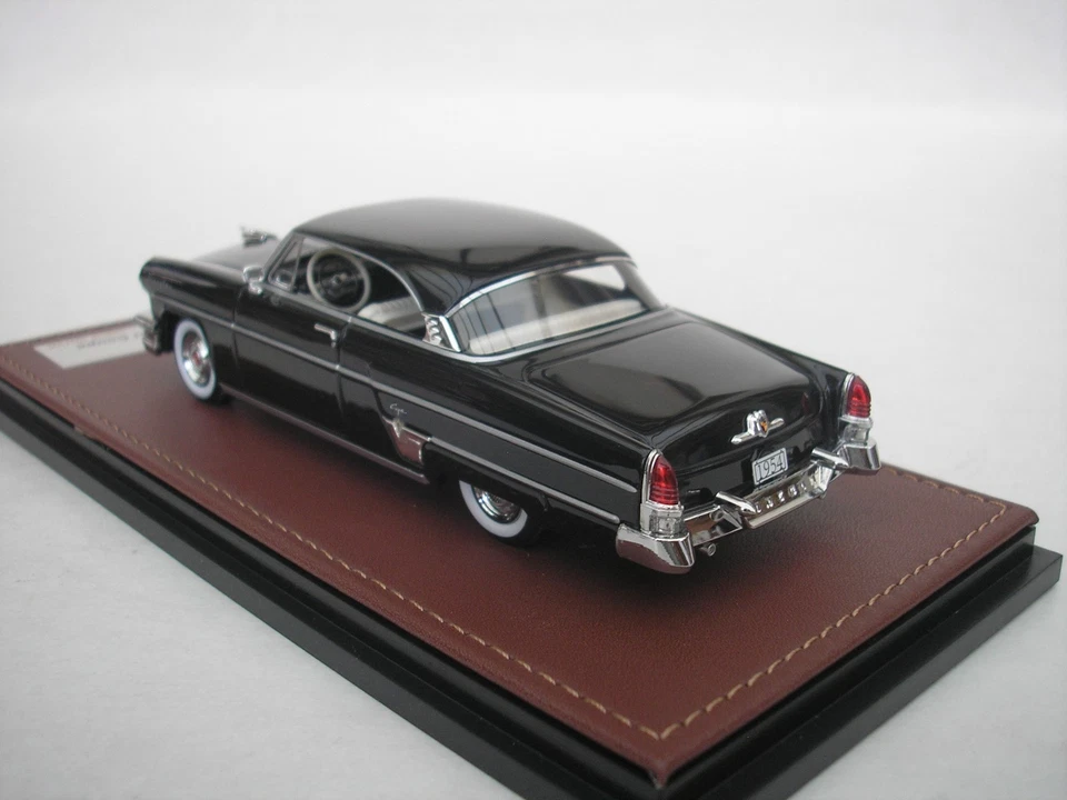 GLM Lincoln Capri cupé techo rígido negro 1954 1:43 Foto 2 de 4