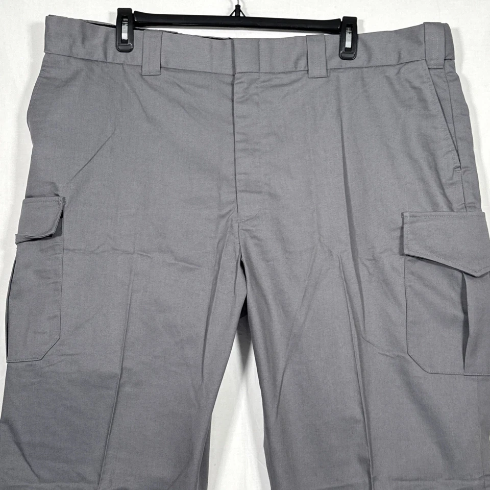 Lot Of 2 Flying Cross men’s 47304 Pants With Cargo Pocket 48 Reg Dark Gray - Image 2 of 4