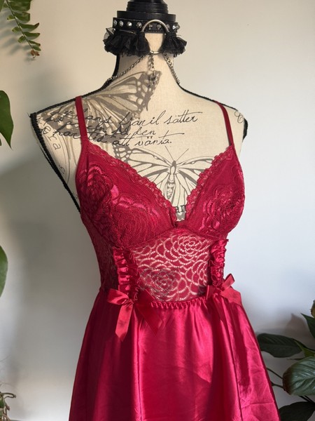 Vintage Style Red Lace Satin Mini Babydoll Slip Dress S Goth Gothic