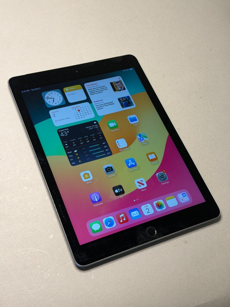 Apple iPad 6th Generation Unlocked 32 GB Wi-Fi Cellular 9.7in Gray