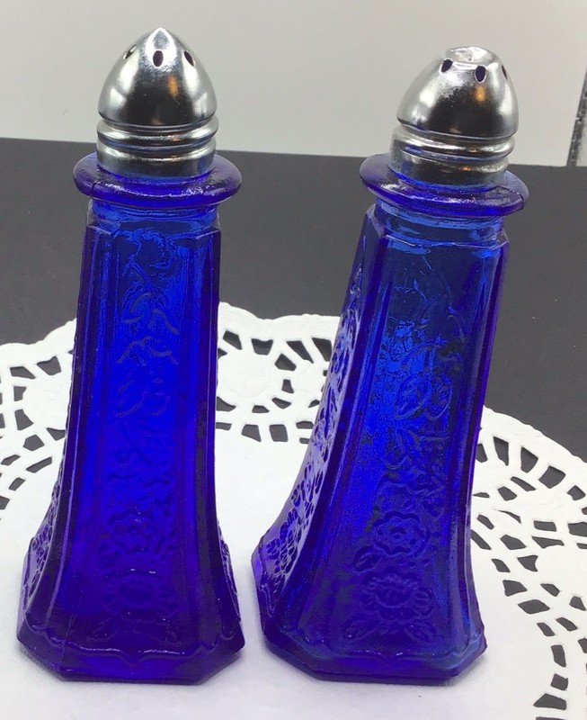 Vintage Cobalt Blue Glass Salt & Pepper Shakers. Very Nice!