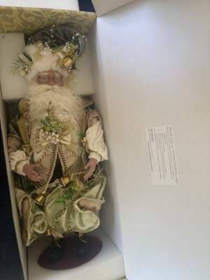 Mark Roberts Under The Mistletoe Santa Limited Edition Christmas Figurine