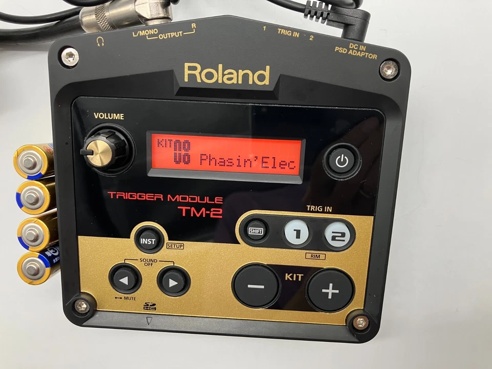 Roland TM-2 Drum Trigger Modul 2020 mit Adapter funktionstüchtig A8F1977 - Bild 2 von 4