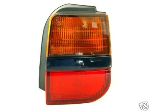 92 93 94 95 96 MITSUBISHI EXPO RH TAIL LIGHT taillight - Foto 1 di 1