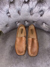 hush puppies men  s brown leather loafers size 9 1/2