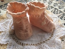 Vintage Baby Doll Booties Slippers Teddy Bear Crochet Knit A34