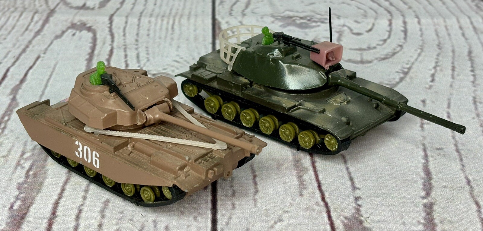 Lot Of 2  Tintoys Tanks Centurion MK III WT 308 & M 60 AI WT 305 Vintage 1980s