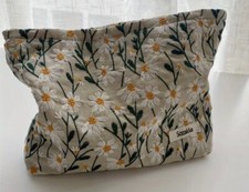 Daisy Embroidered Makeup Pouch Cosmetic Bag Color Beige