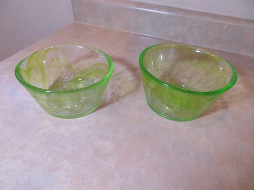 2 Vintage Hand Made Kosta Boda Glass Ulrica Design Green Glass Swirl Bowls - Picture 2 of 11