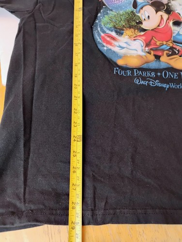 Walt Disney World Four Parks One World T-shirt Size XL - Picture 5 of 7