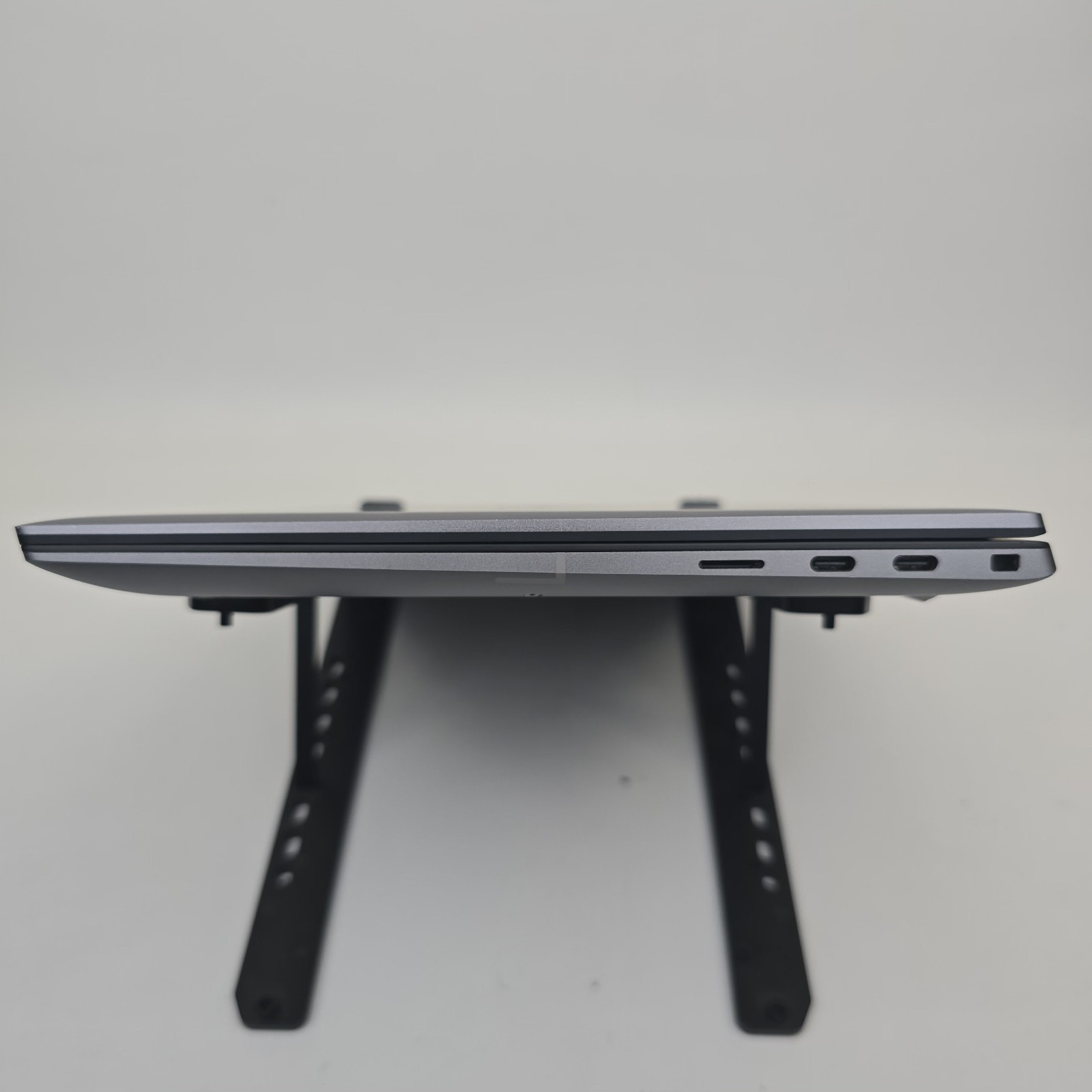 Dell Precision 5480, 14-Inch Laptop, with Intel Core i7 13th Gen., No OS