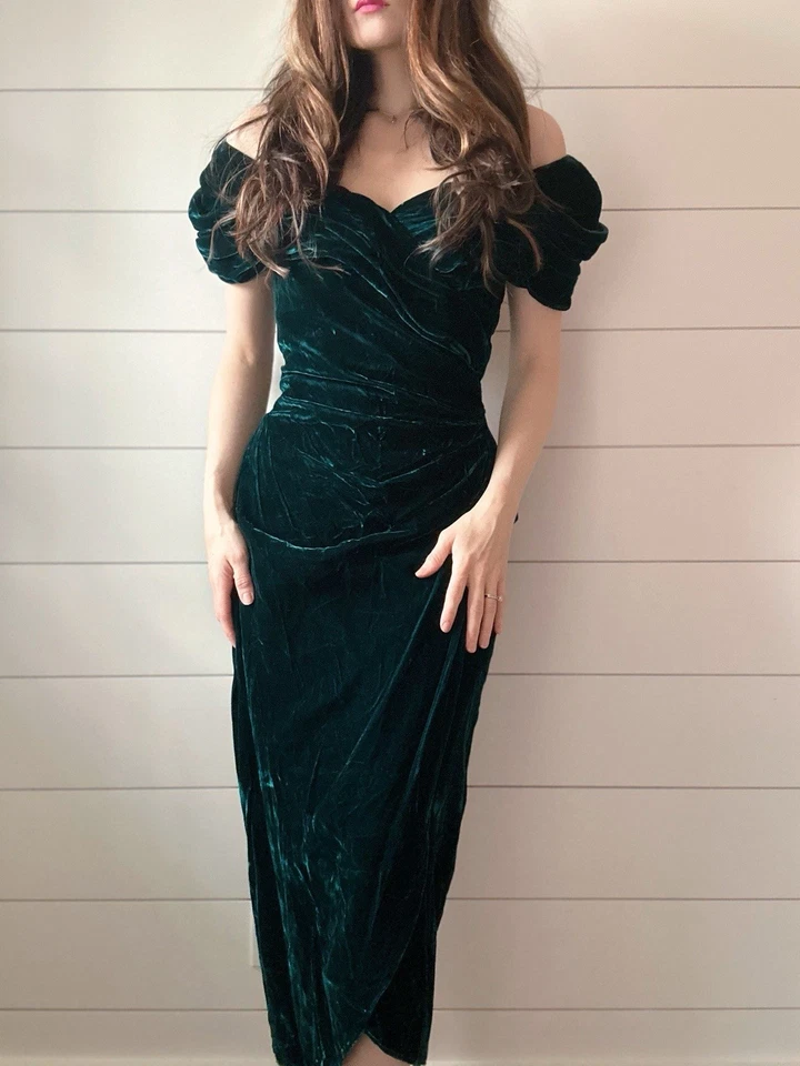 1980s Formal Dress Vintage Velvet Forest Green Formfitting  - Image 2 of 4