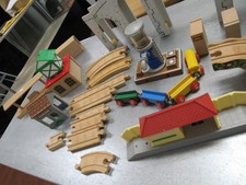 Thomas the Tank Engine Accessory Pieces for track. Sodor