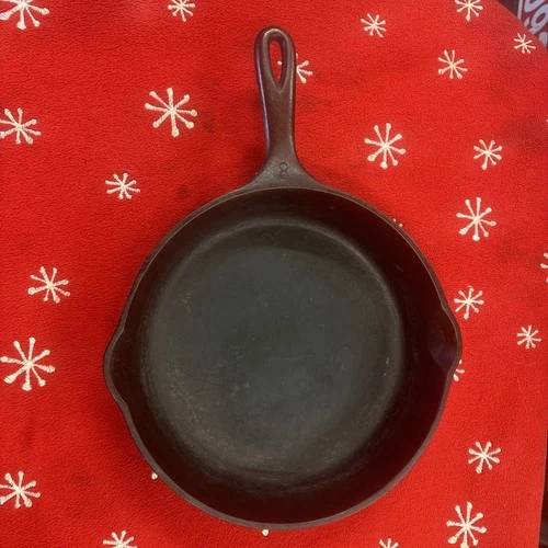 Vintage Wagner Ware Sidney-O #8 1058 R Cast Iron Skillet