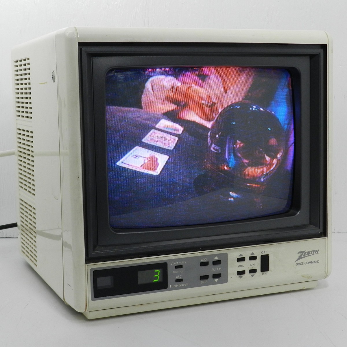 スケルトン　TV Zenith Space Command 9