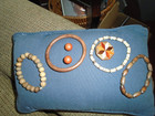 VINTAGE PRETTY BROWN WOOD STAR BROOCH-PIN/SET OF 4 WOOD BRACELET/EARRINGS — photo 9