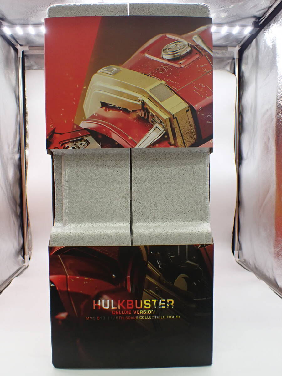 Hot Toys Avengers: Age of Ultrton 1/6 Hulkbuster Deluxe Version