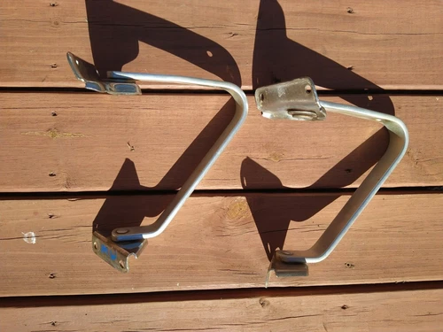 1983-1992 Ford Ranger / Bronco II Side Door Mirror Bracket Set OEM