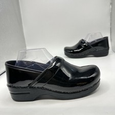Dansko Professional Women  s 9.5-10 US EUR 40 Black Patent Leather Clog
