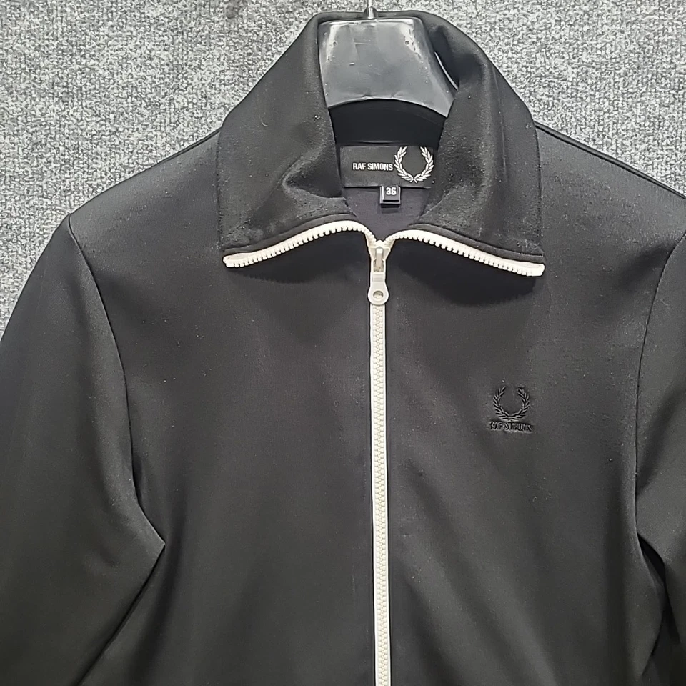 Chaqueta deportiva Raf Simons 15AW negra 36 (M-L) Foto 2 de 4