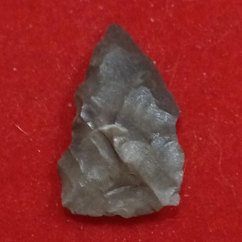 Chipped Stone Tool / Projectile Point / Arrowhead, Handmade