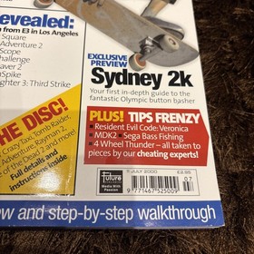 DC UK Dreamcast Magazine Issue 11 July 2000 Tony hawks sonic Ecco wacky races 