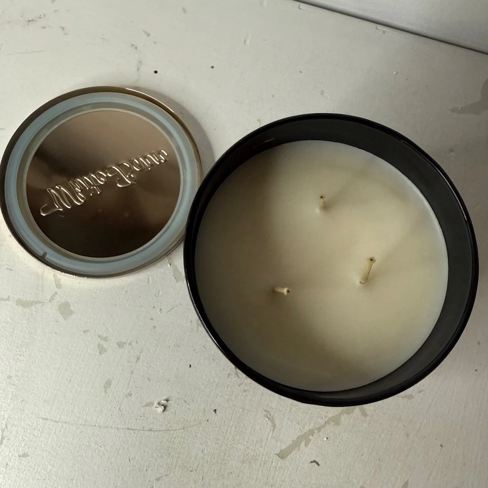 New BATH AND BODY WORKS Spiced Cardamom 3 Wick Candle Retired - Image 2 of 3