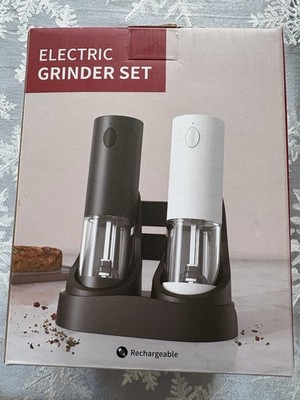 Electric Salt And Proper Grinder Set
