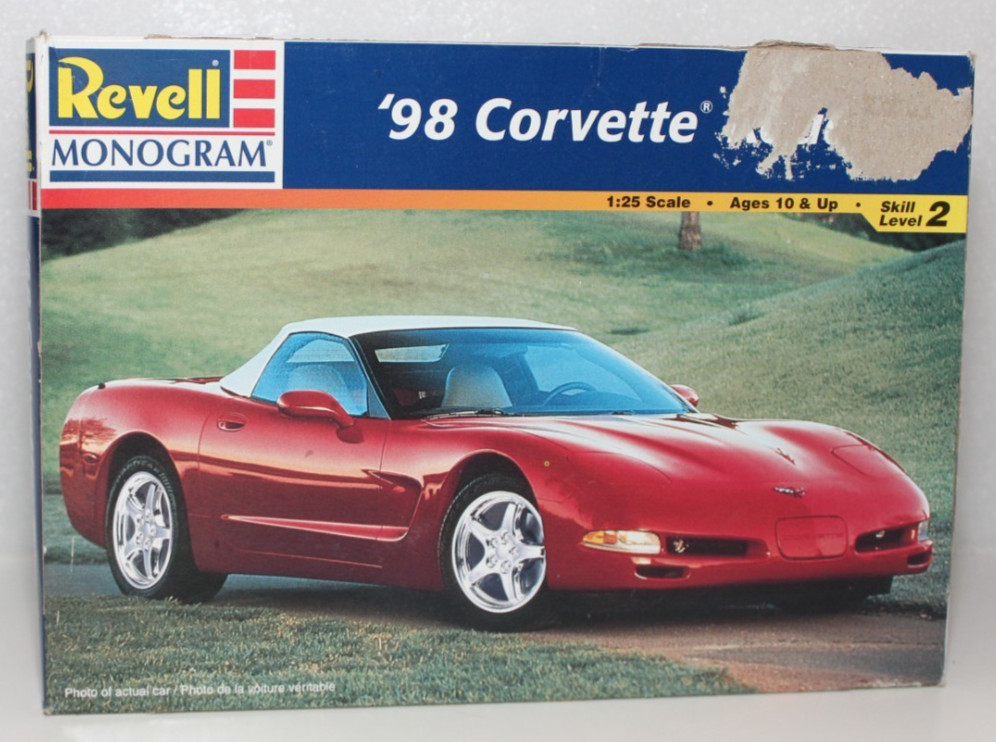 Revell 1998 '98 Corvette Roadster 1:25 Scale Model Kit New Open Box Chevrolet