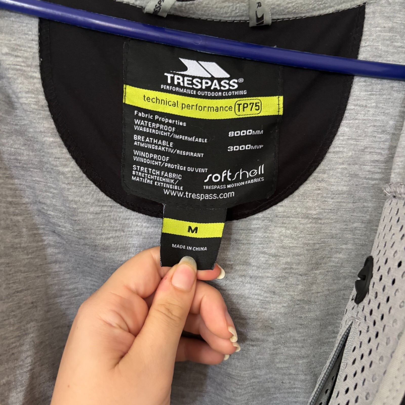 Trespass Technical Performance TP75 Windbreaker S… - image 5